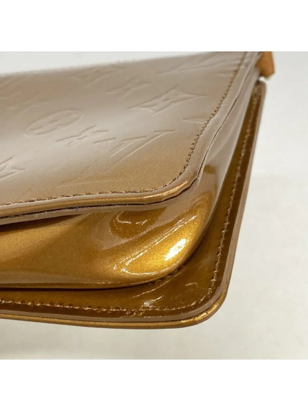 Louis Vuitton Pouch Vernis Lexington Blanc